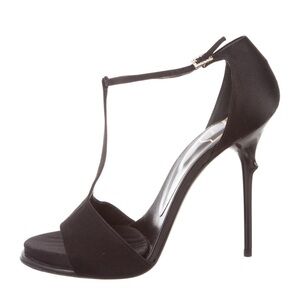 Roger Vivier Leather T-Strap Round-toe Sandals Size 10